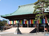 大本山護国寺の外観